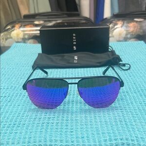 Diff Eyewear Stylish Black Aviator Sunglasses With Purple Lenses